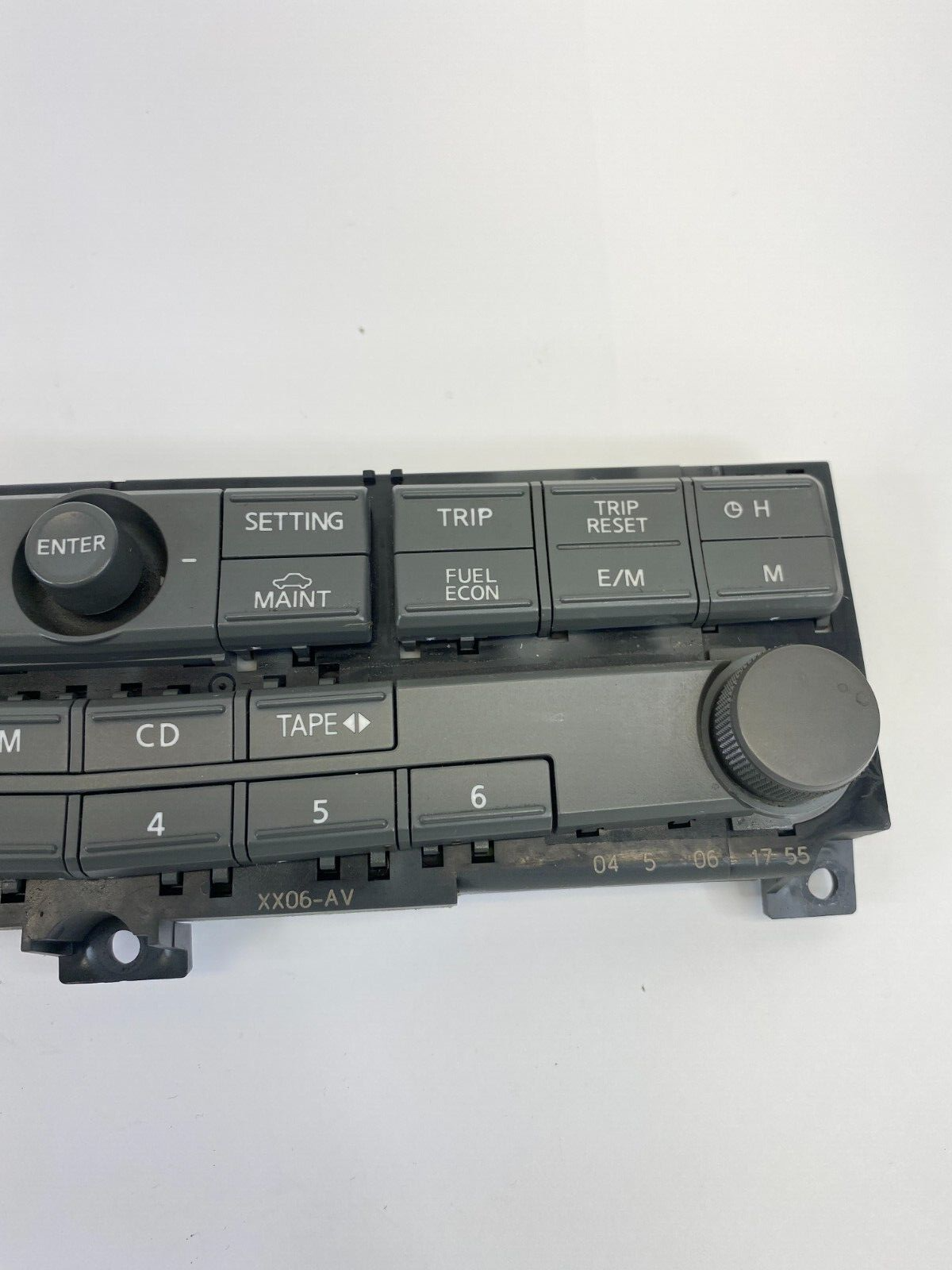 2006 06 Nissan Maxima Radio Receiver AM/FM CD Disc Control Panel Faceplate