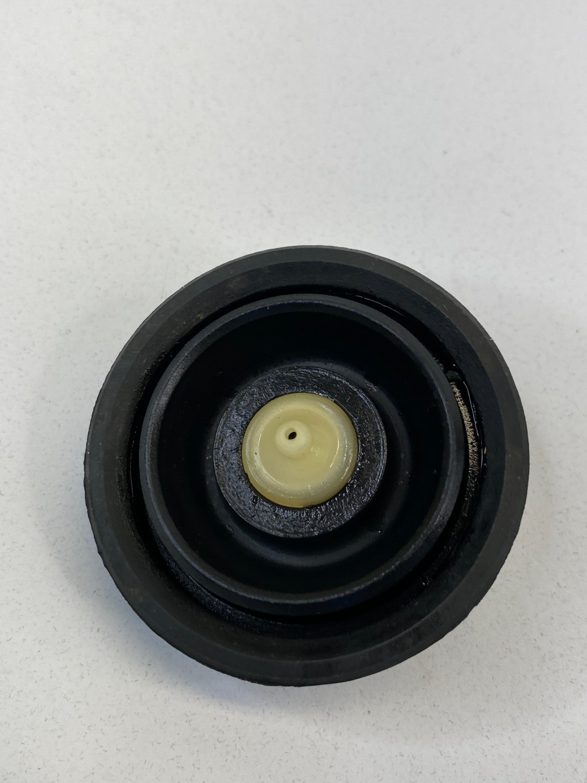 1995-1999 Toyota Camry Brake Master Cylinder Fluid Reservoir Cap Cover OEM