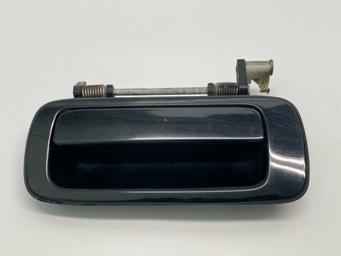 1995-1997 LEXUS LS400 REAR LEFT BACK SIDE EXTERIOR DOOR HANDLE ASSEMBLY 250TRL