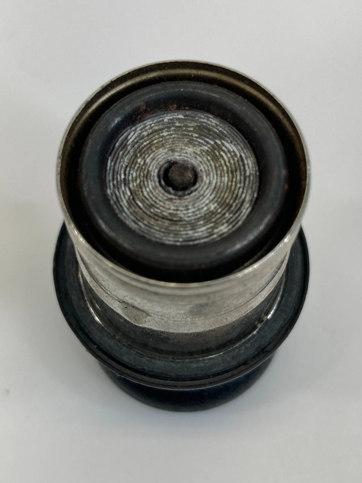 2005 2006 2007 CHRYSLER 300 POWER OUTLET CIGARETTE LIGHTER SOCKET OEM