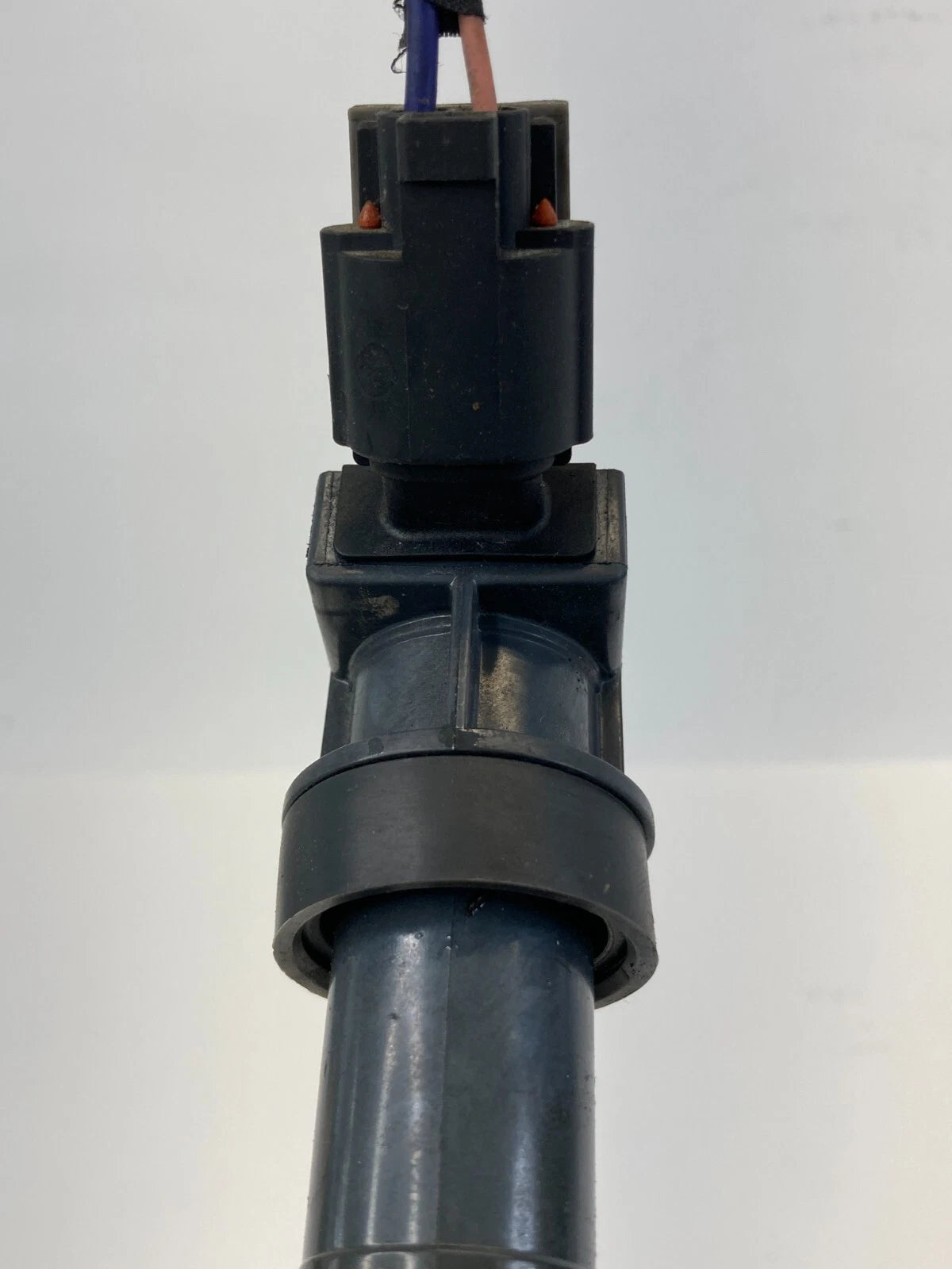 2010-2013 KIA FORTE 2.0L ENGINE IGNITION IGNITOR COIL ASSY DENSO 27300-3F100 OEM