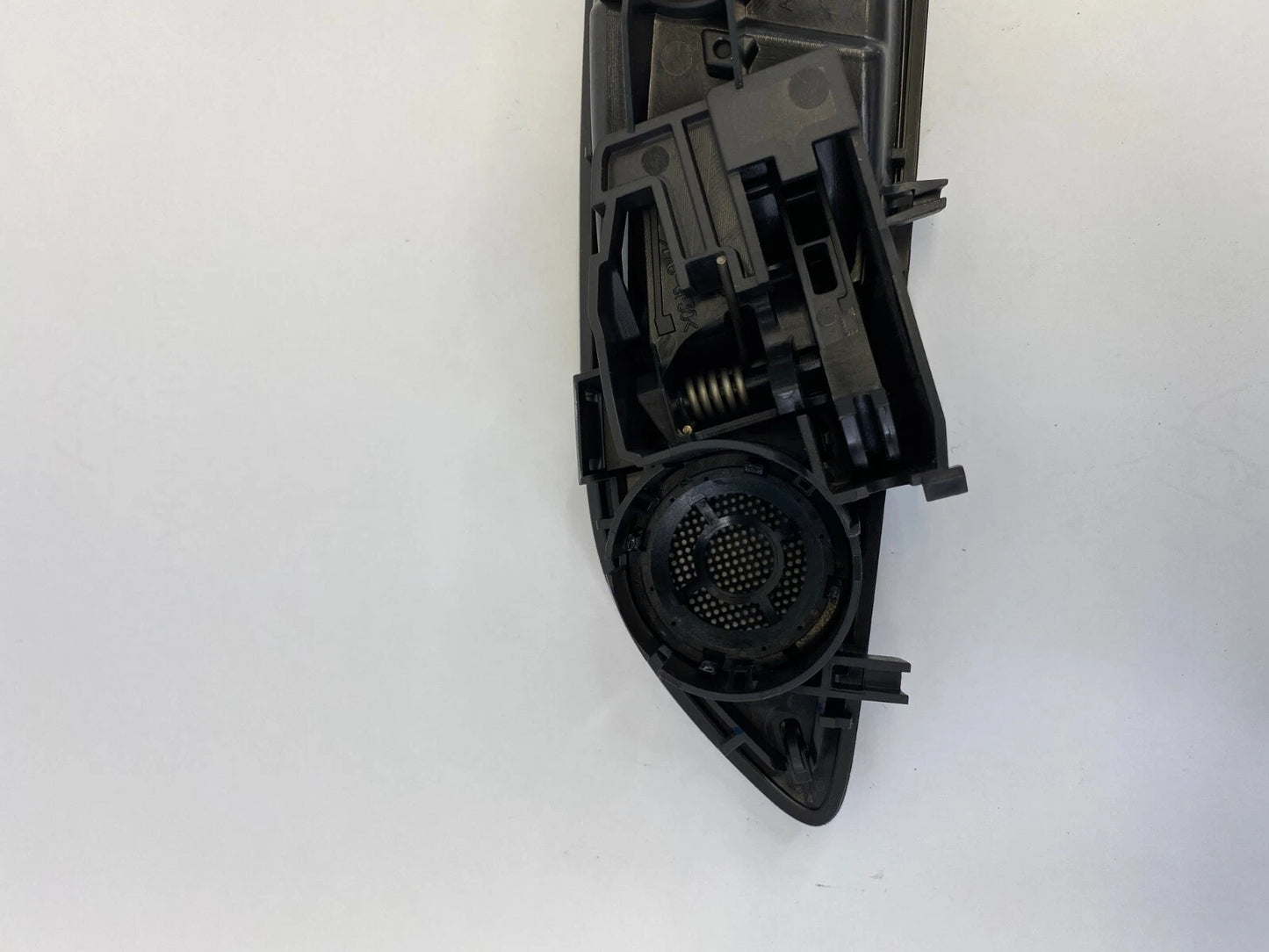 11-19 FORD FIESTA FRONT RIGHT INNER DOOR HANDLE W/ SPEAKER GRILL OEM AE83A22600A