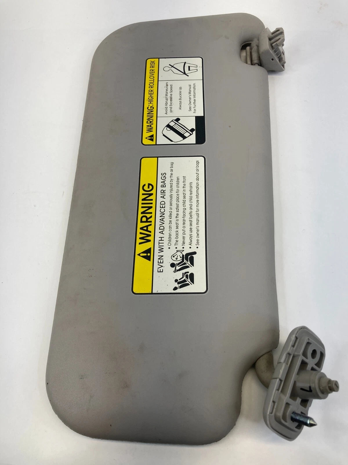2010-2013 KIA SOUL WITHOUT SUNROOF DRIVER LEFT SUNVISOR SUN VISOR GREY LH