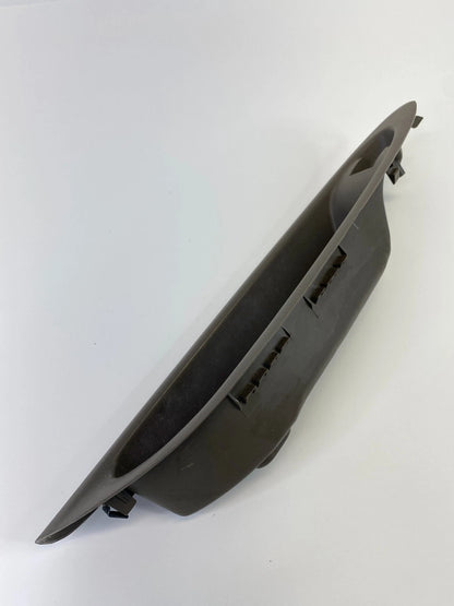 2000-2003 MAZDA MPV FRONT RIGHT SIDE DOOR WINDOW SWITCH BEZEL TRIM LC63-68-4L1