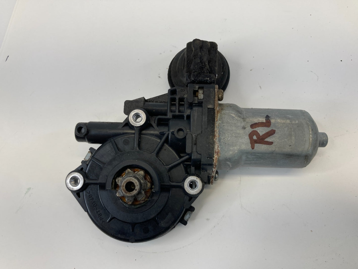 2006-2010 Infiniti M35 Rear Left Door Power Window Motor 82731-EH100 OEM