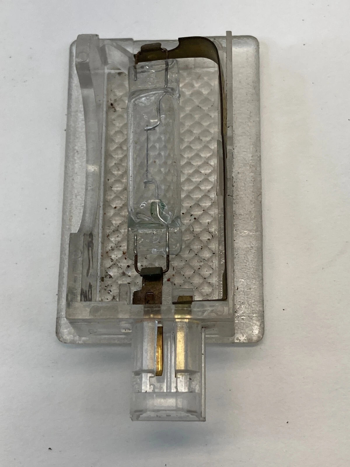2005-2021 CHRYSLER 300 FRONT LEFT SIDE DOOR LIGHT COURTESY LAMP 04608528AC OEM