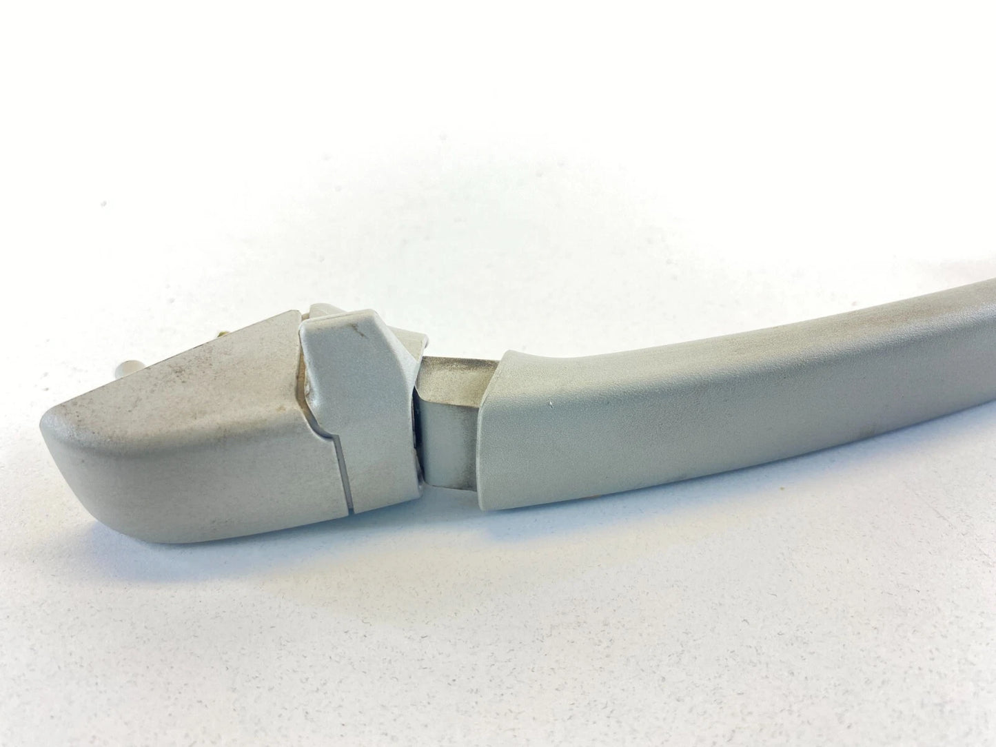 2001-2005 BMW 330XI REAR LEFT SIDE INTERIOR ROOF GRIP GRAB BAR HANDLE 8-231-323
