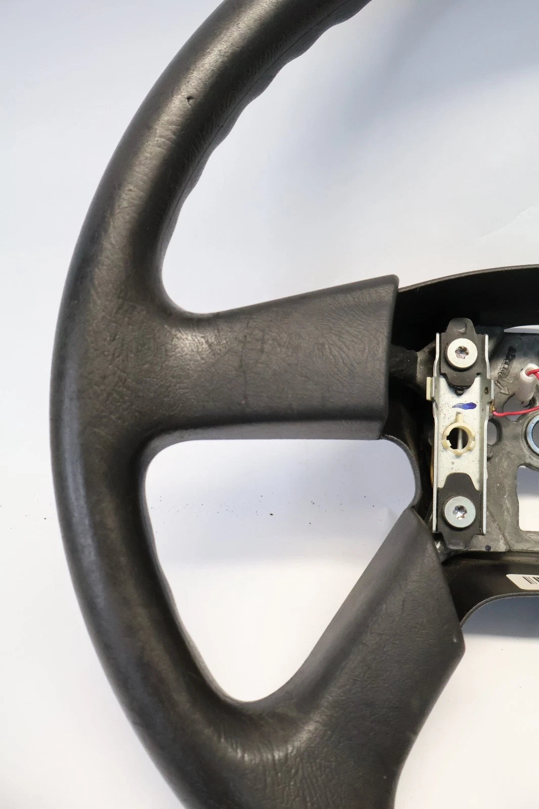2002-2009 TRAILBLAZER ENVOY 03-06 SILVERADO TAHOE SIERRA STEERING WHEEL 15188989