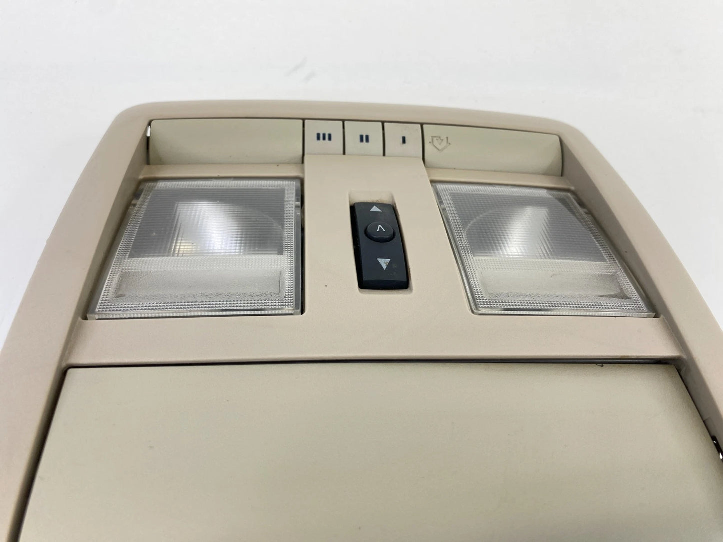 2005-2010 JEEP GRAND CHEROKEE OVERHEAD CONSOLE STORAGE DOME MAP LIGHT 56050243AF