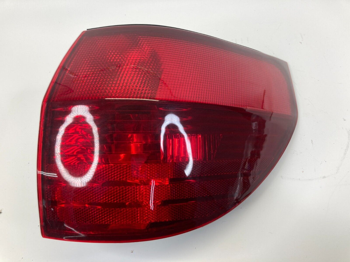 2004 2005 Toyota Sienna Right Side Tail Light Lamp Taillight Quarter Panel Assy