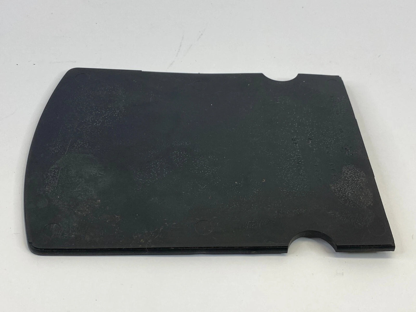 2008 CHRYSLER 300 CENTER CONSOLE STORAGE TRAY INSERT RUBBER MAT 1163260DX9AB OEM