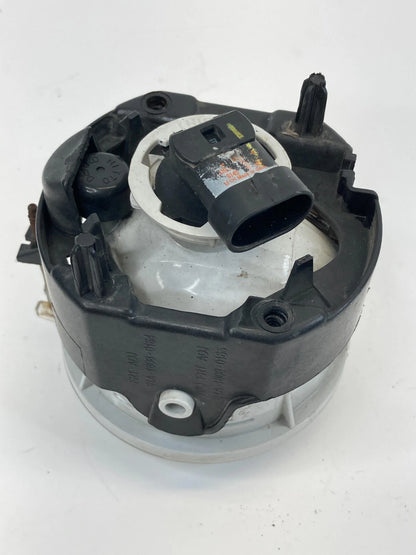 2009 VOLKSWAGEN ROUTAN FRONT LEFT DRIVER SIDE BUMPER FOG LIGHT LAMP 04805857AB