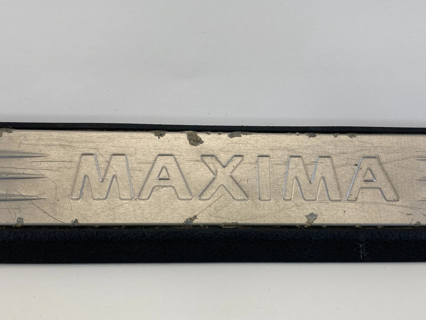 2009-2014 NISSAN MAXIMA FRONT LEFT SIDE DOOR SILL SCUFF STEP PLATE TRIM