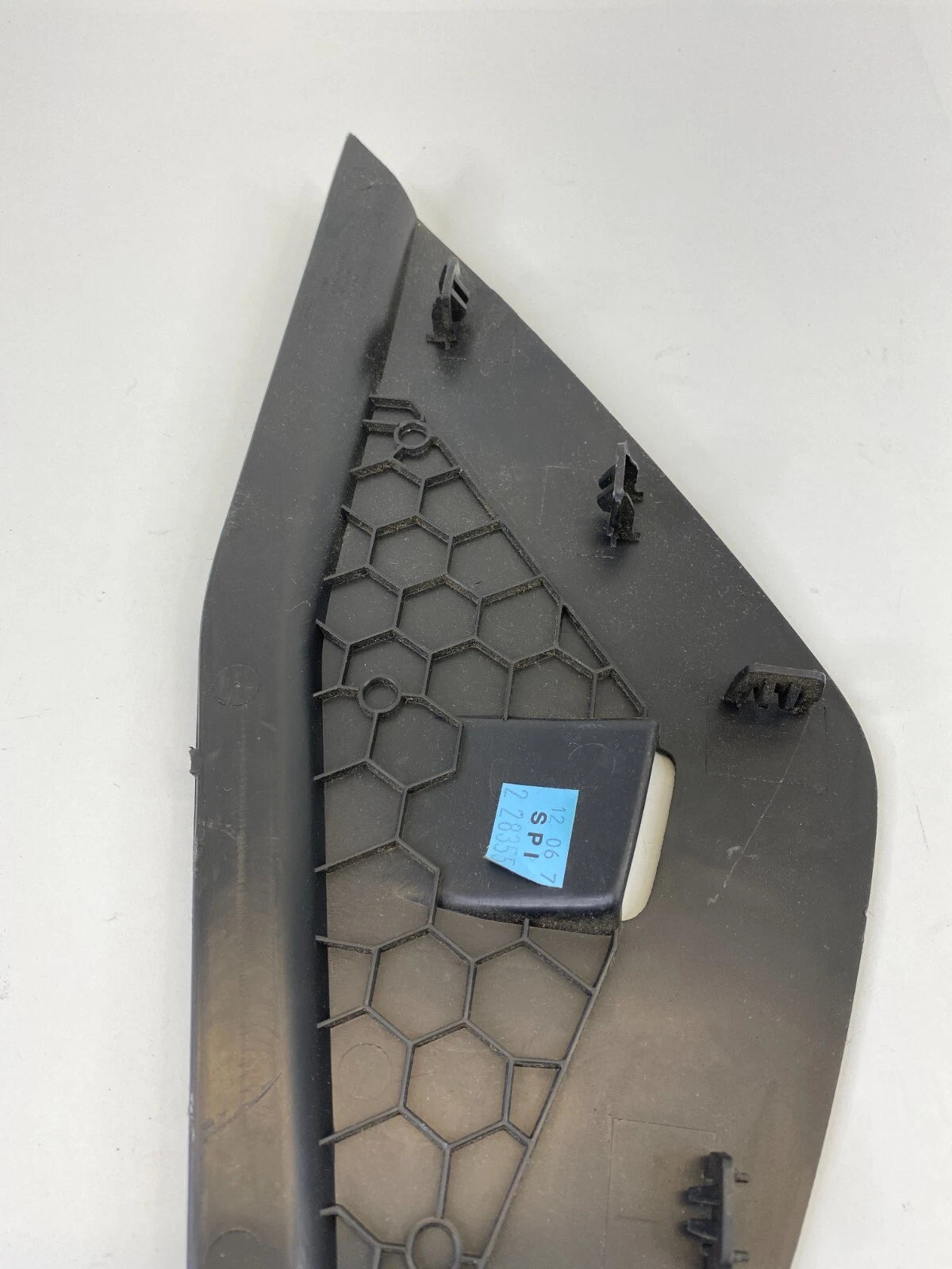 OEM 2008-2012 FORD ESCAPE FRONT LEFT SIDE DASH END CAP TRIM COVER 8L847804481A