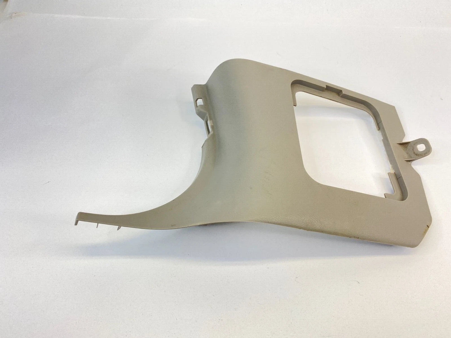 03-06 INFINITI G35 SEDAN LEFT DRIVER SIDE DASH COWL KICK PANEL 66901-AM600 OEM