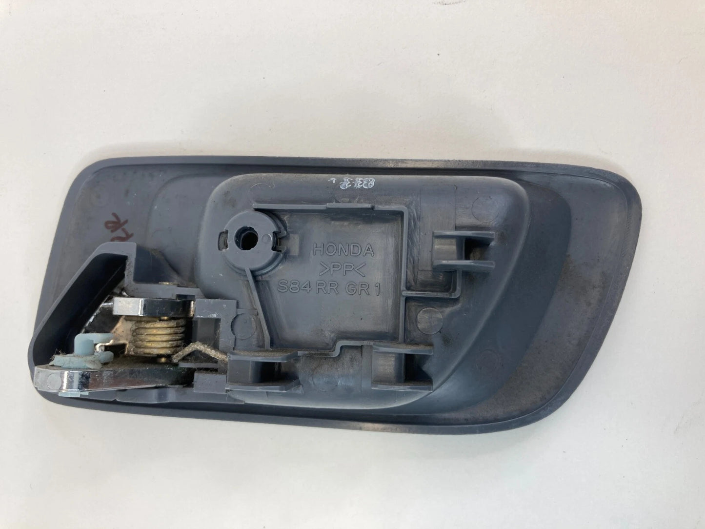 98-02 HONDA ACCORD SEDAN REAR RIGHT SIDE INNER INSIDE DOOR HANDLE S84RR-GR1 OEM