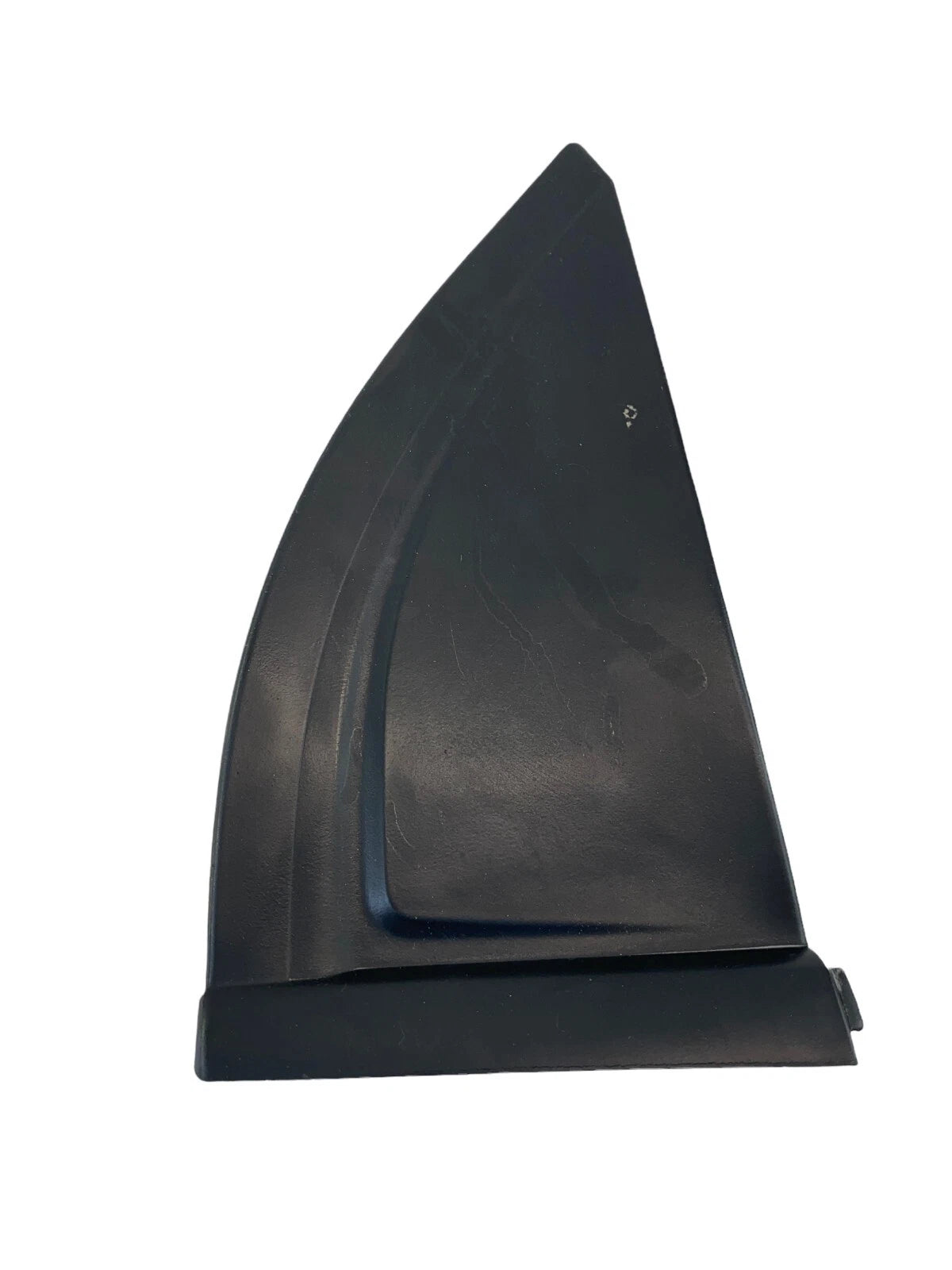 2000-2004 KIA SPECTRA 4-DR REAR RIGHT OUTER EXTERIOR CORNER COVER TRIM MOLDING
