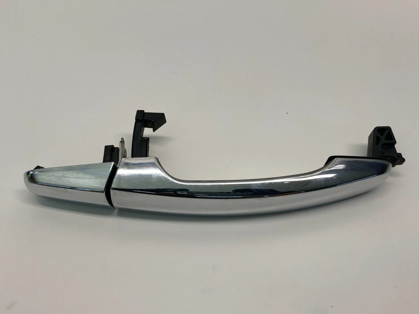 2004-2009 CHEVROLET EQUINOX MALIBU REAR LEFT BACK SIDE EXTERIOR DOOR HANDLE OEM