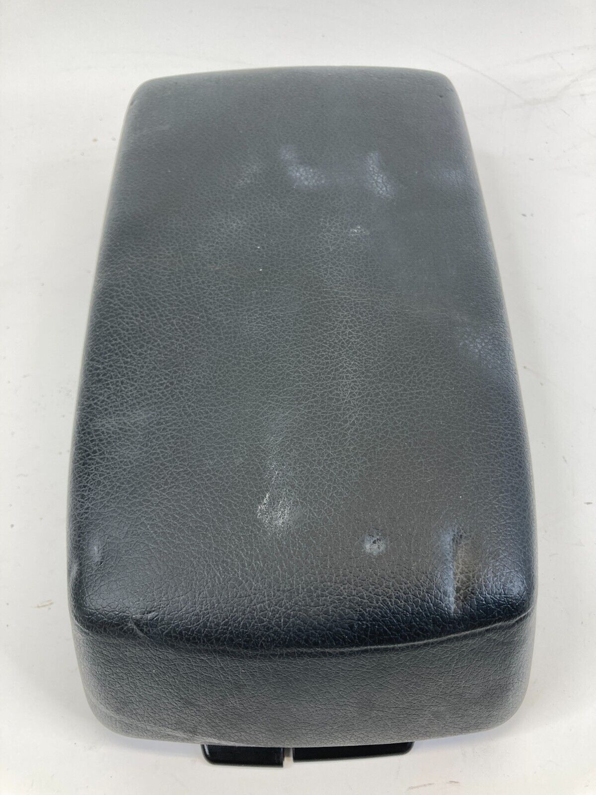 2010-2014 Subaru Legacy Outback Center Console Lid Armrest Arm Rest Cover OEM