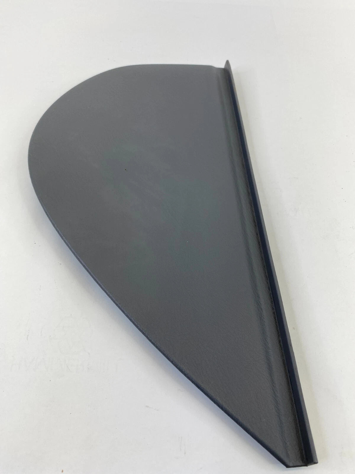2004-2006 MAZDA MPV RIGHT PASSENGER SIDE DASH END CAP COVER TRIM LC62-64-951 OEM