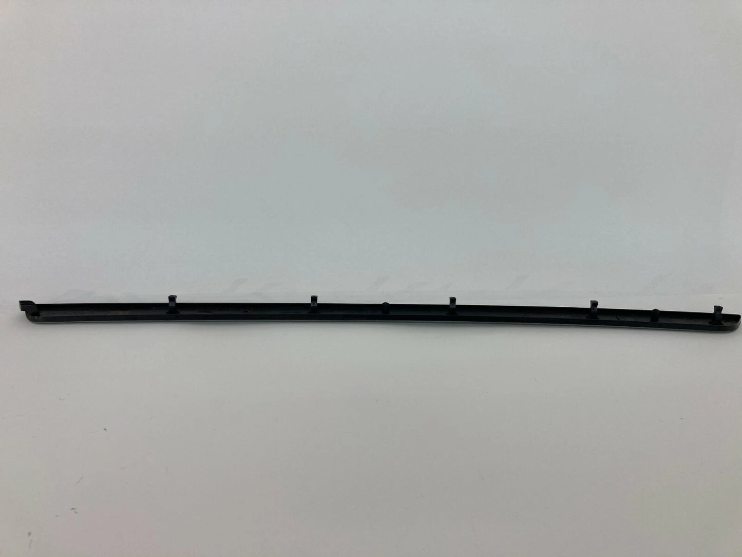 2010-2014 VW VOLKSWAGEN JETTA FRONT RIGHT DOOR TRIM MOLDING COVER 1K4-867-440