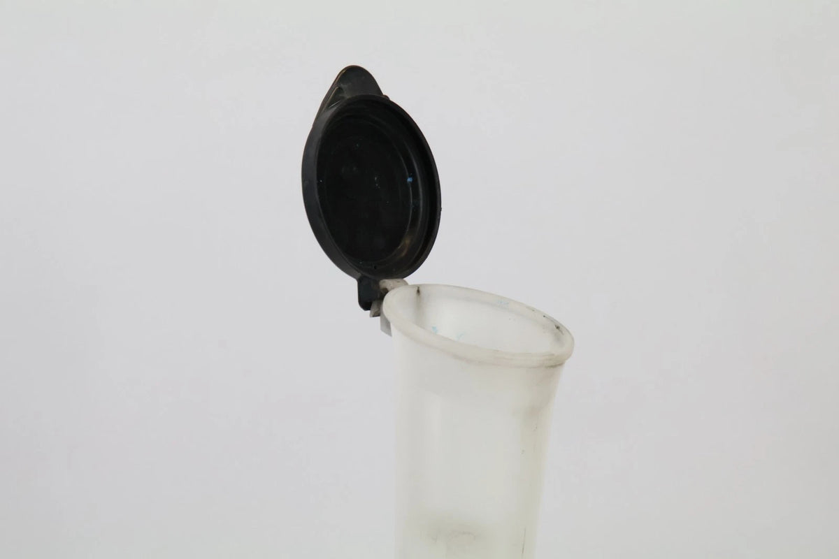 07-12 TOYOTA YARIS SEDAN WIPER WASHER FLUID RESERVOIR TANK W/ PUMP 06060851-250