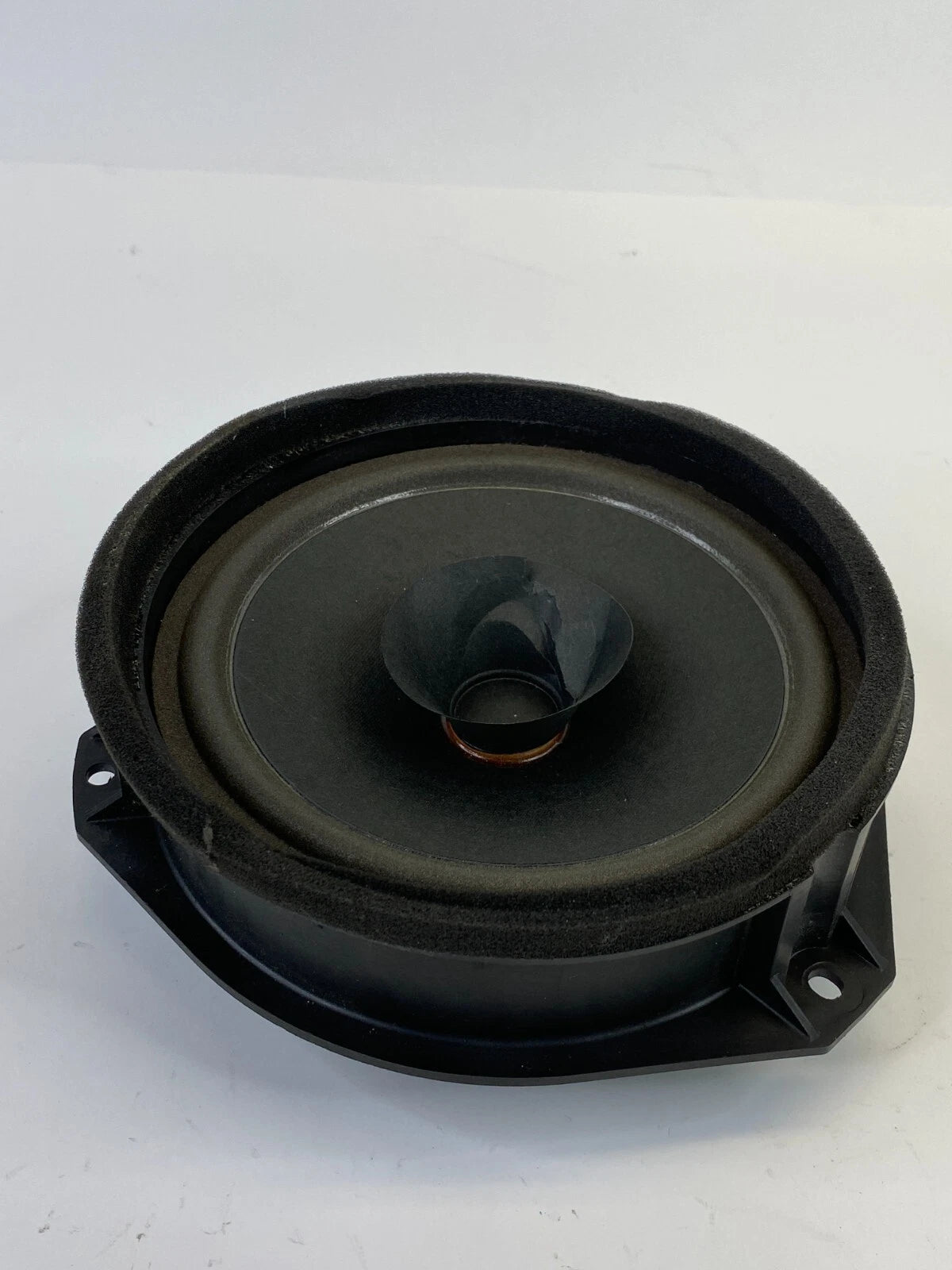 2010-2017 CHEVROLET EQUINOX REAR LEFT SIDE BACK DOOR AUDIO SPEAKER 20843946 OEM