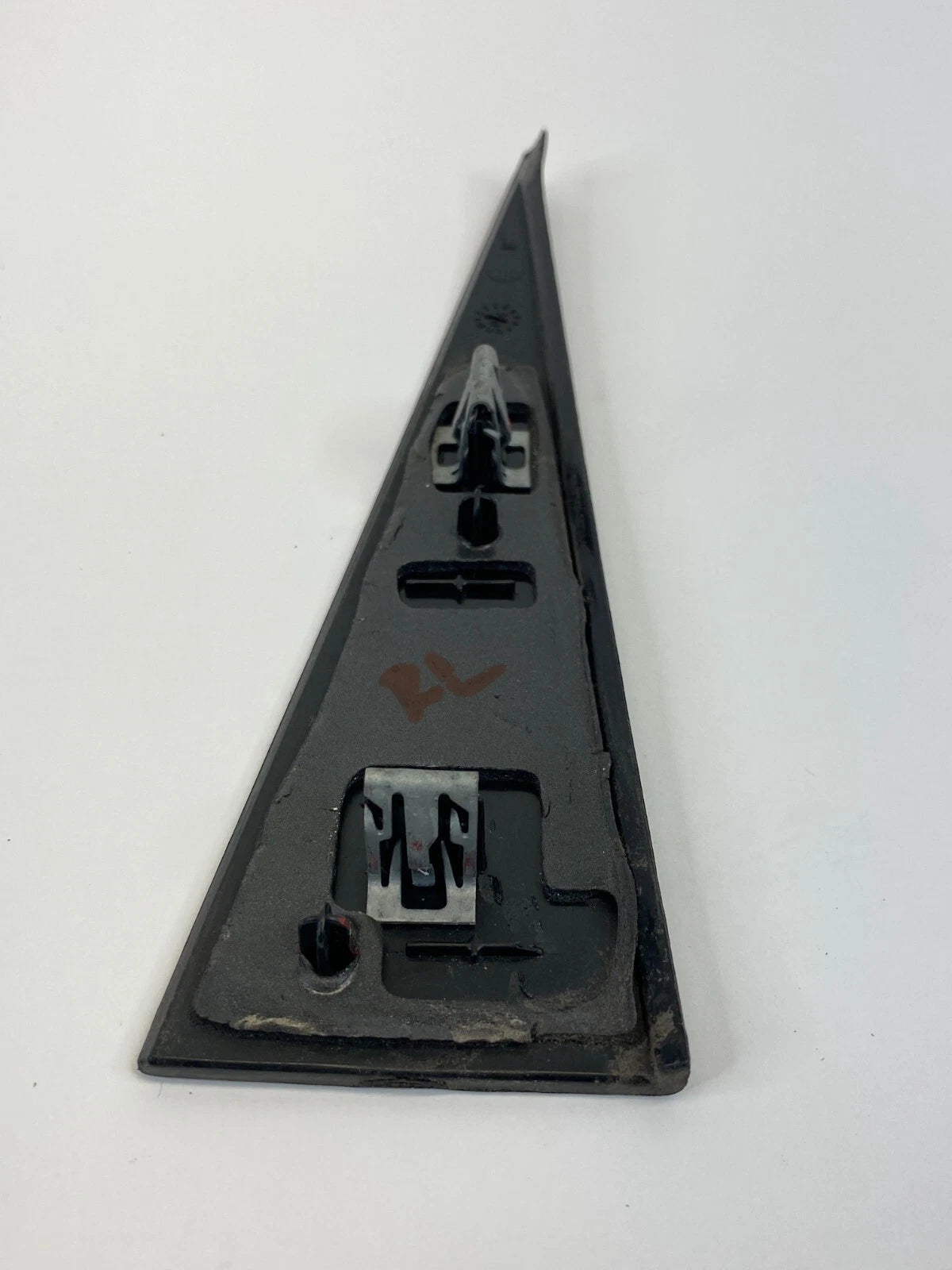 2005-2010 JEEP GRAND CHEROKEE REAR LEFT EXTERIOR DOOR CORNER COVER MOLDING OEM