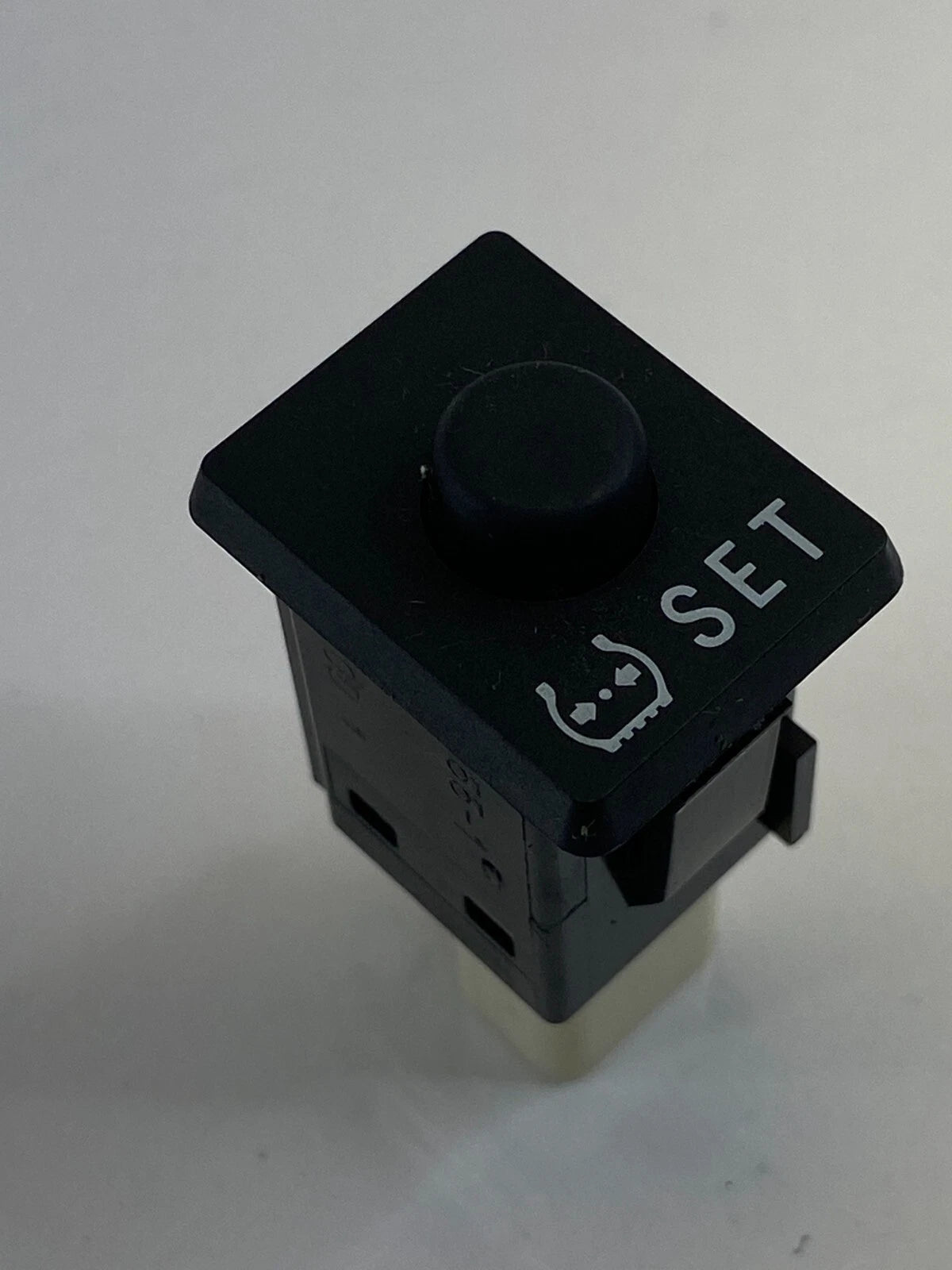2010-2015 TOYOTA PRIUS TIRE PRESSURE SET CONTROL SWITCH BUTTON 15A257 OEM