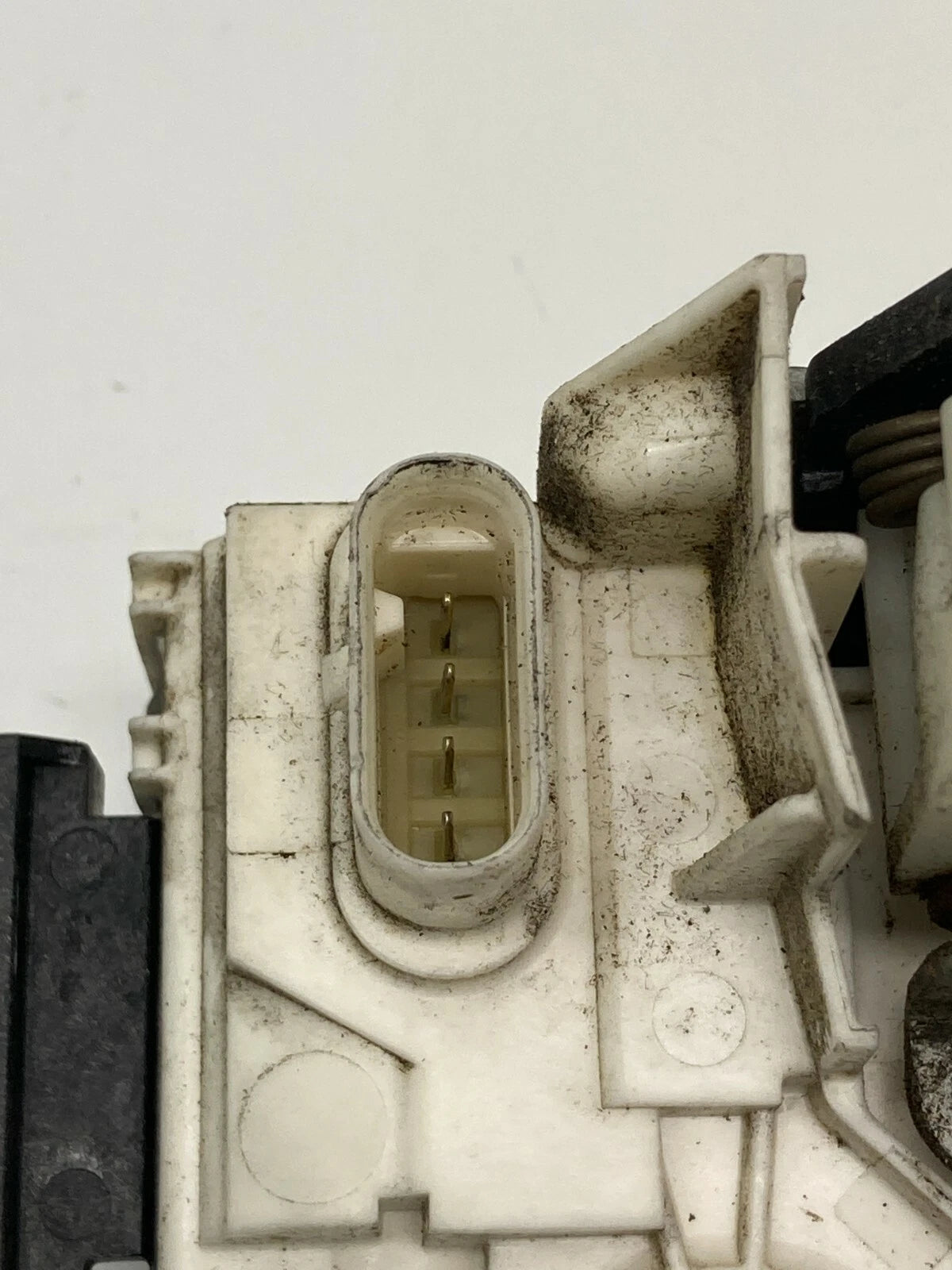 2007-2009 DODGE CALIBER FRONT RIGHT PASSENGER SIDE DOOR LOCK LATCH 04589410AE