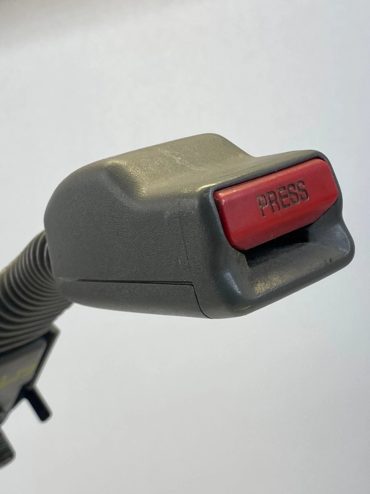 2006-2011 HONDA CIVIC SEDAN FRONT LEFT DRIVER SEAT BELT BUCKLE PRETENSIONER OEM