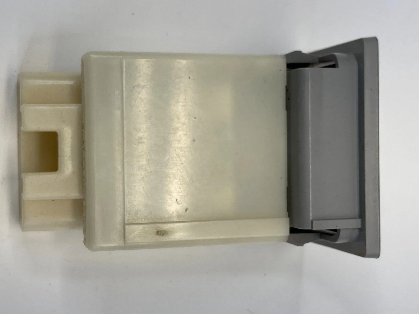 2005-2012 TOYOTA AVALON OPENER TRUNK RELASE & FUEL DOOR CONTROL SWITCH OEM