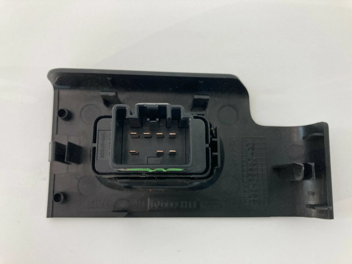 2004 2005 LAND ROVER FREELANDER REAR LEFT SIDE WINDOW BUTTON SWITCH ELH500070