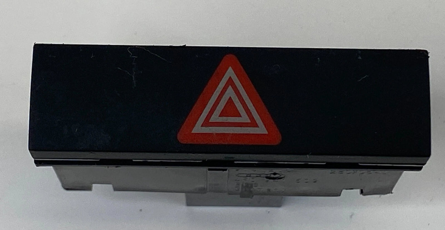 2005-2011 AUDI A6 QUATTRO EMERGENCY DASH INTERIOR HAZARD WARNING LAMP SWITCH OEM