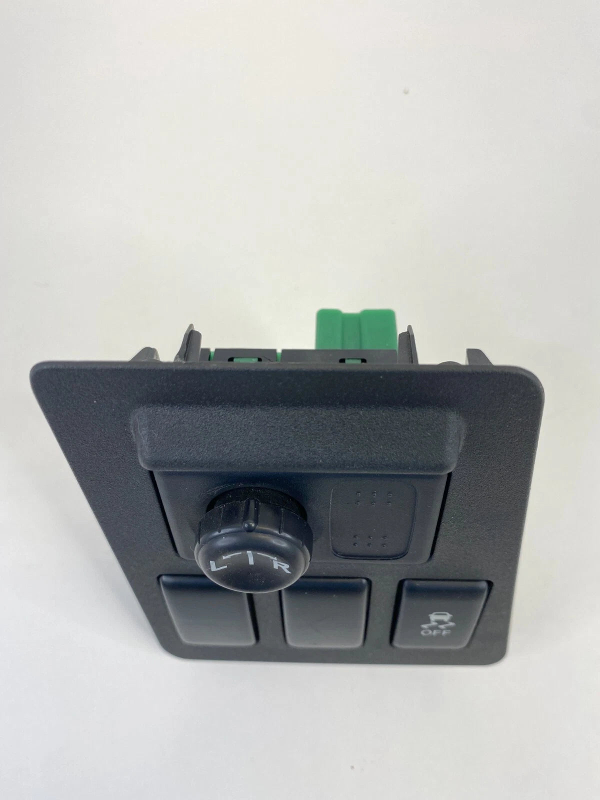 2008-2013 NISSAN ROGUE DASH POWER MIRROR 2WD TRACTION CONTROL SWITCH PANEL OEM