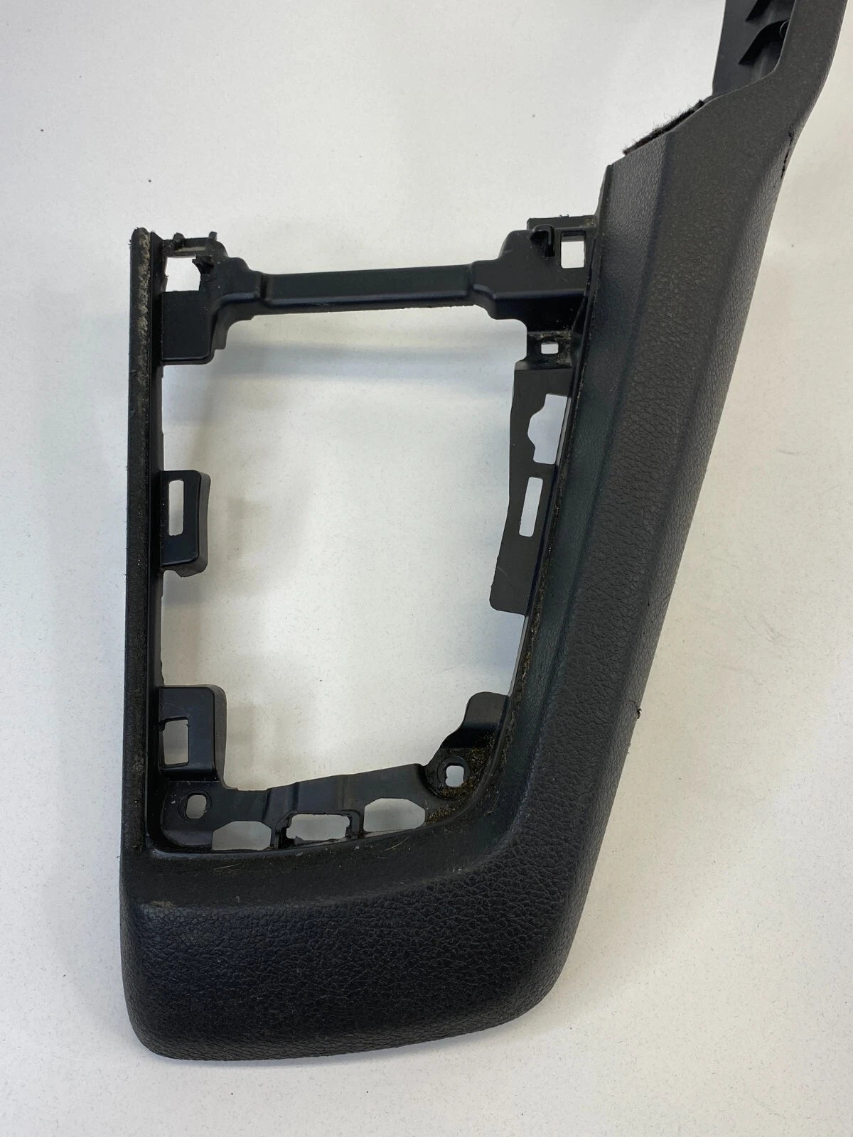 12-14 FORD FOCUS CENTER CONSOLE SHIFTER SURROUND COVER BEZEL TRIM BM51-A045H92