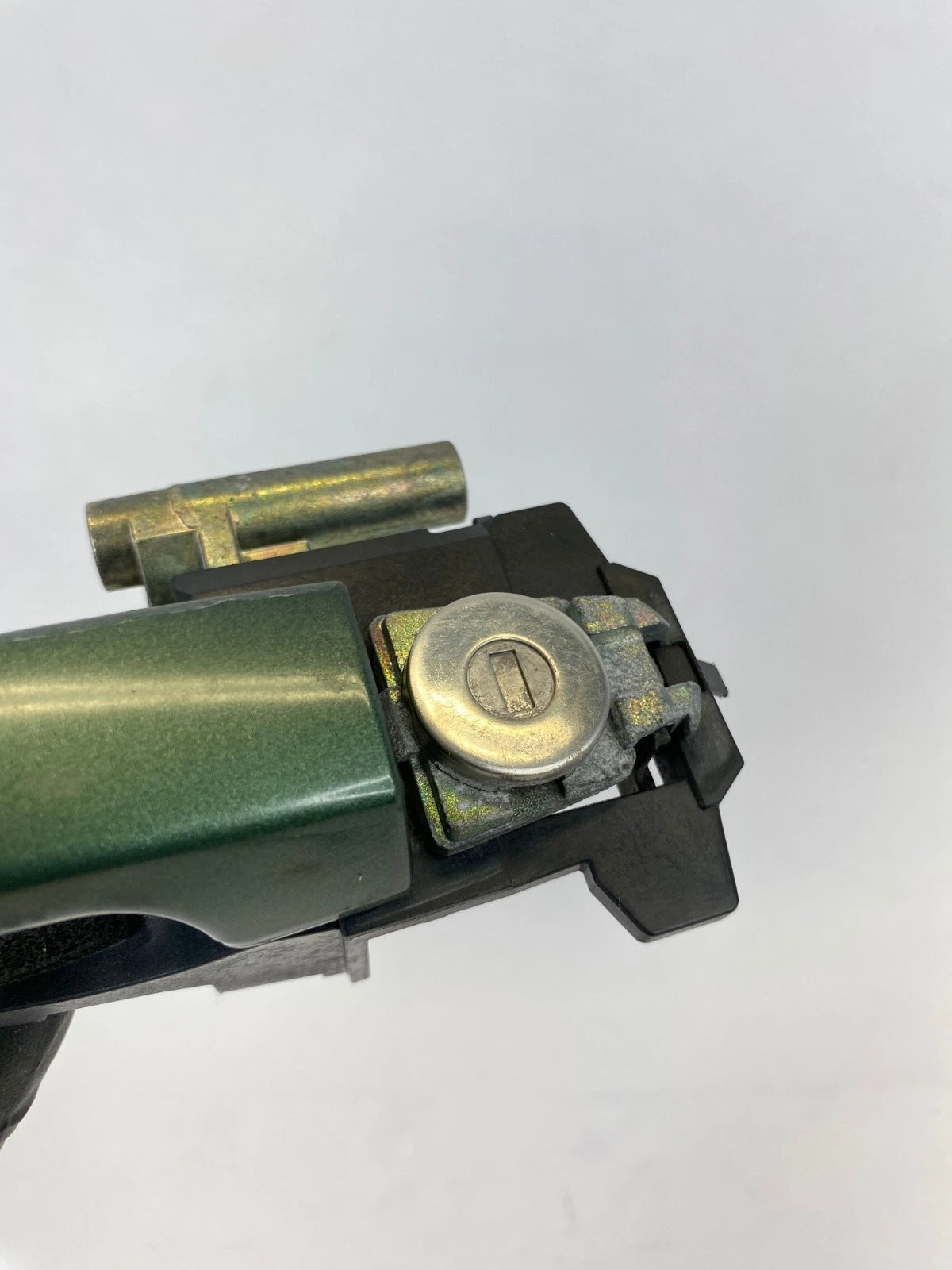 2010-2014 SUBARU OUTBACK FRONT LEFT DRIVER SIDE OUTSIDE EXTERIOR DOOR HANDLE OEM