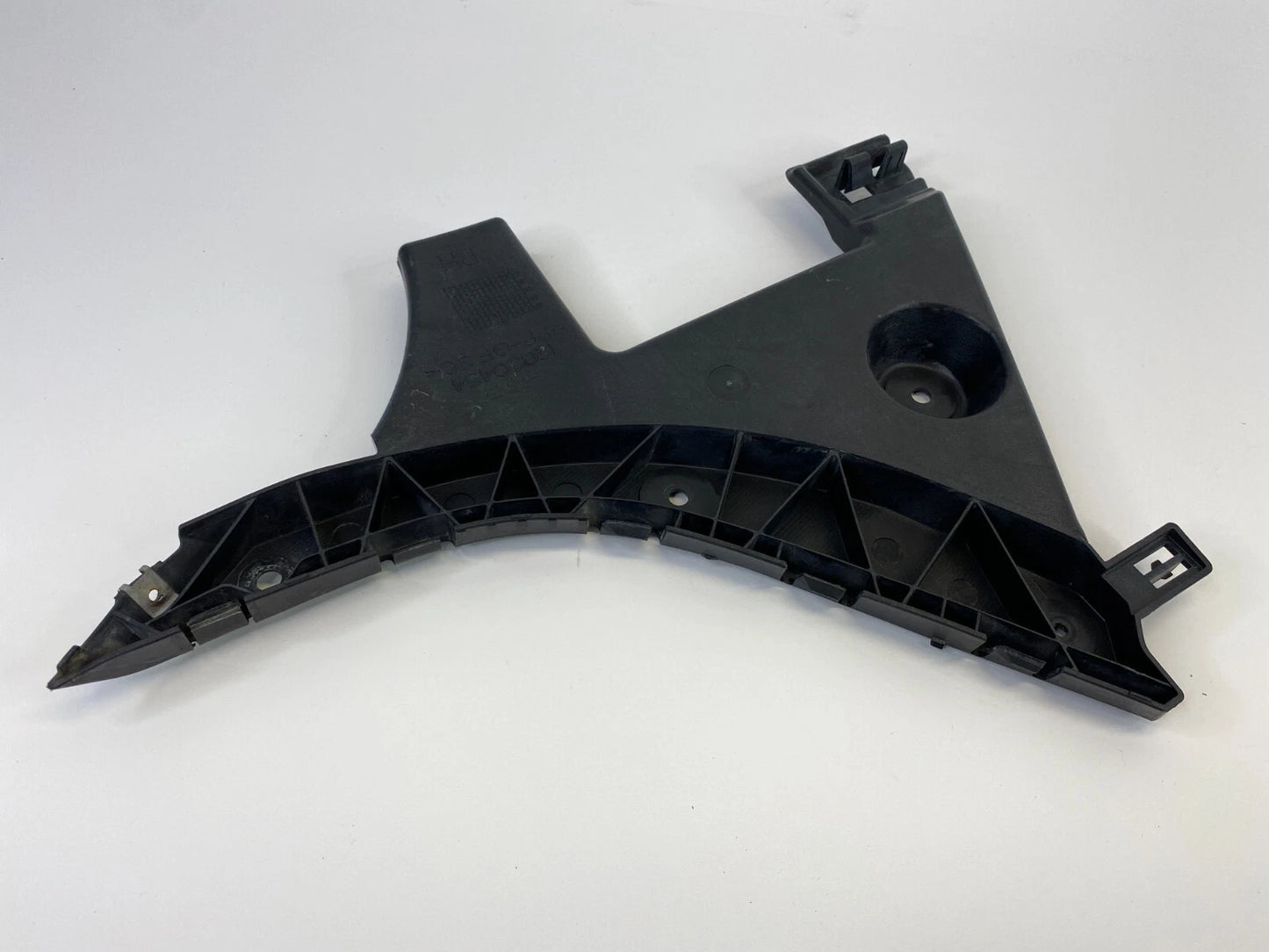 2004-2011 SAAB 9-3 93 REAR RIGHT OUTER BRACKET SIDE SUPPORT BUMPER RETAINER OEM
