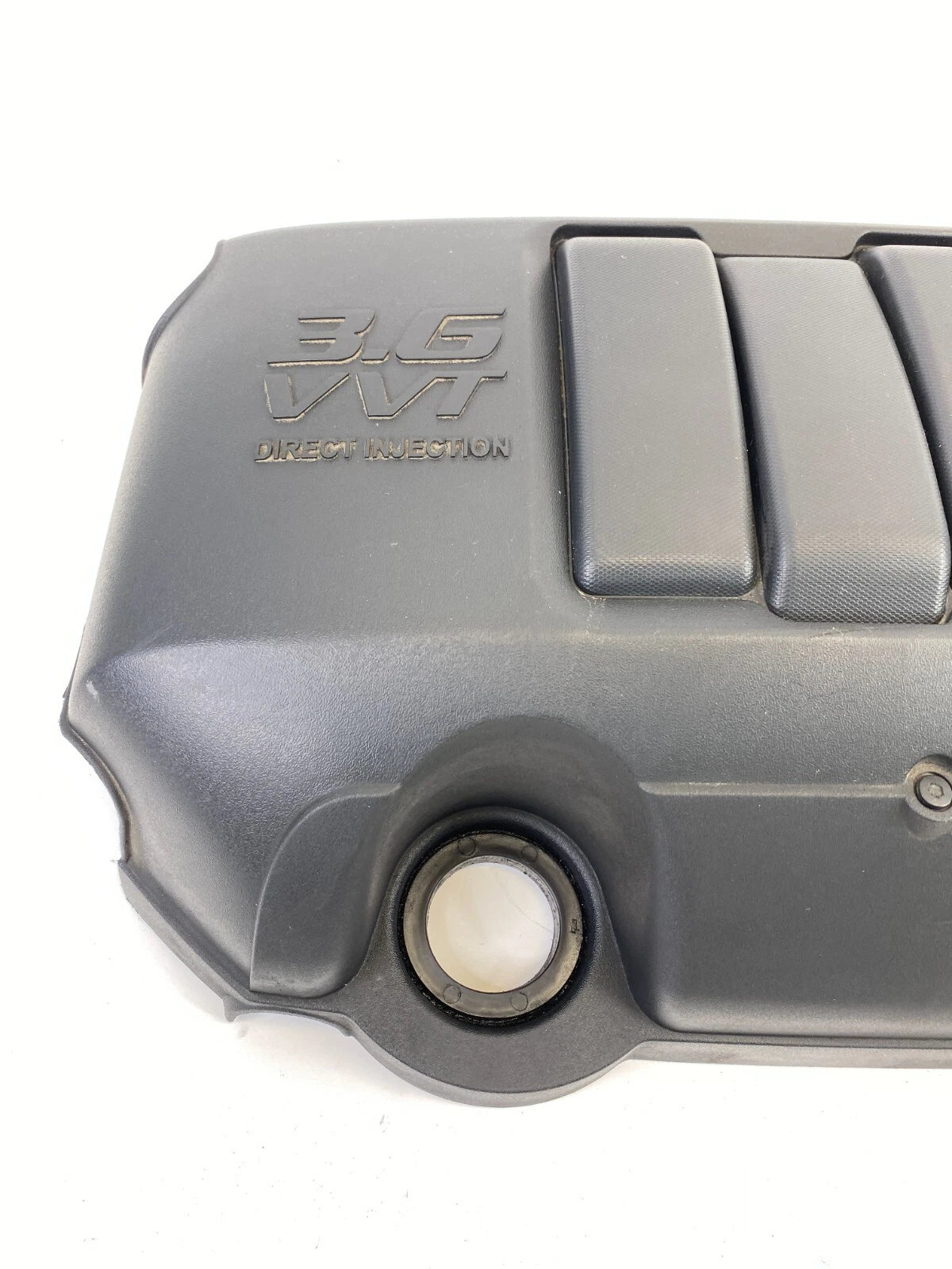 2009-2011 ACADIA ENCLAVE TRAVERSE ENGINE COVER INTAKE MANIFOLD TOP 12629963 OEM