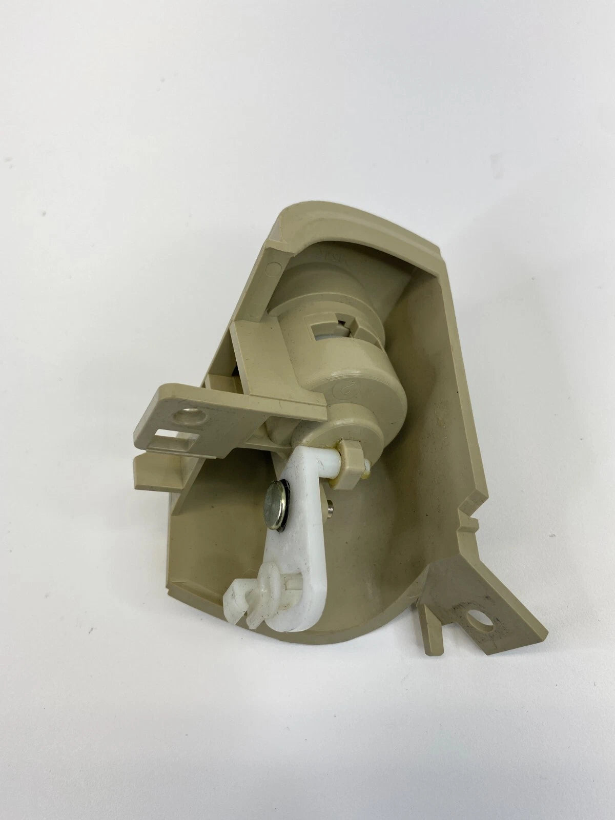 2006 07 08 09 2010 INFINITI M35 M45 GLOVE BOX PUSH BUTTON LOCK LATCH OEM