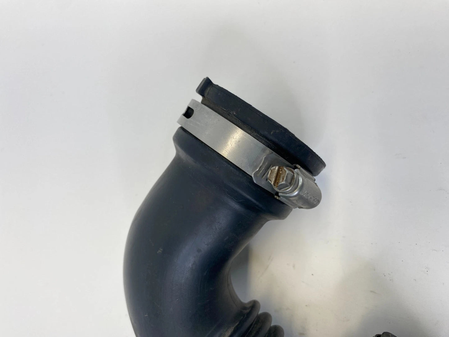 2012-2017 Fiat 500 Air Cleaner Intake Hose Tube Duct 68073650AB OEM