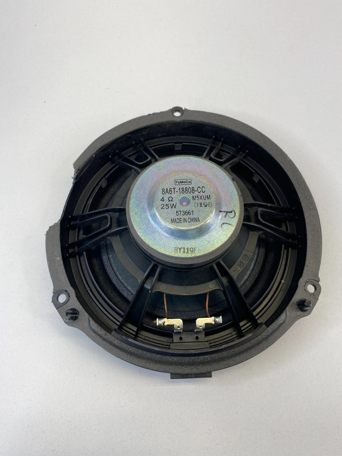 2012-2018 FORD FOCUS REAR LEFT SIDE DOOR AUDIO SPEAKER 8A6T-18808-CC OEM