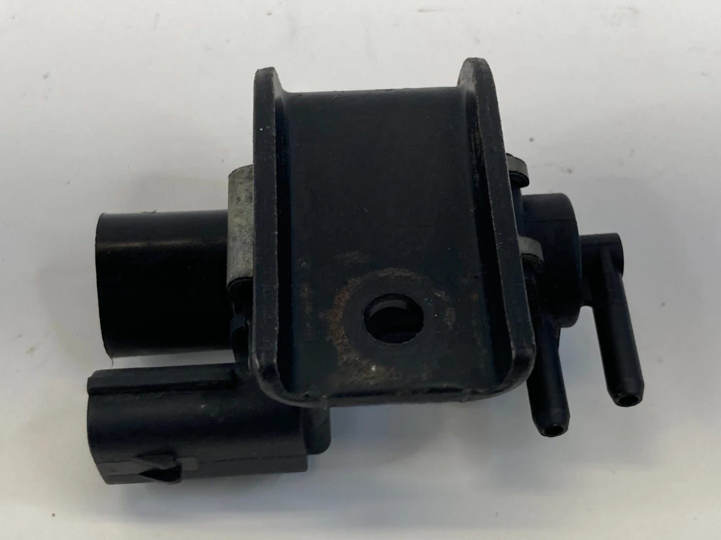 12 13 14 15 16 17 HYUNDAI ACCENT VELOSTER 1.6L L4 VACUUM VALVE CONTROL SWITCH