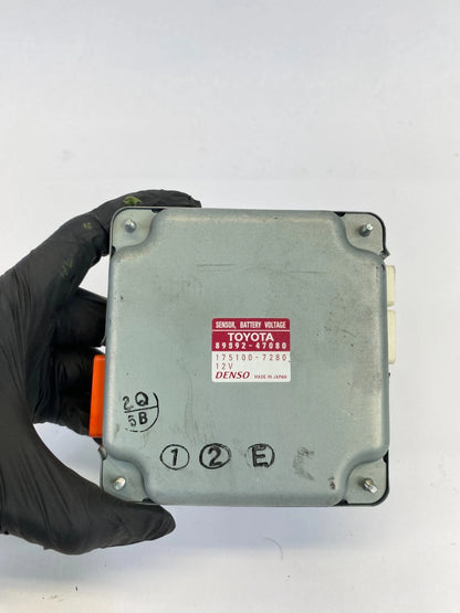10-15 TOYOTA PRIUS HYBRID BATTERY VOLTAGE SENSOR CONTROL MODULE OEM 89892-47080