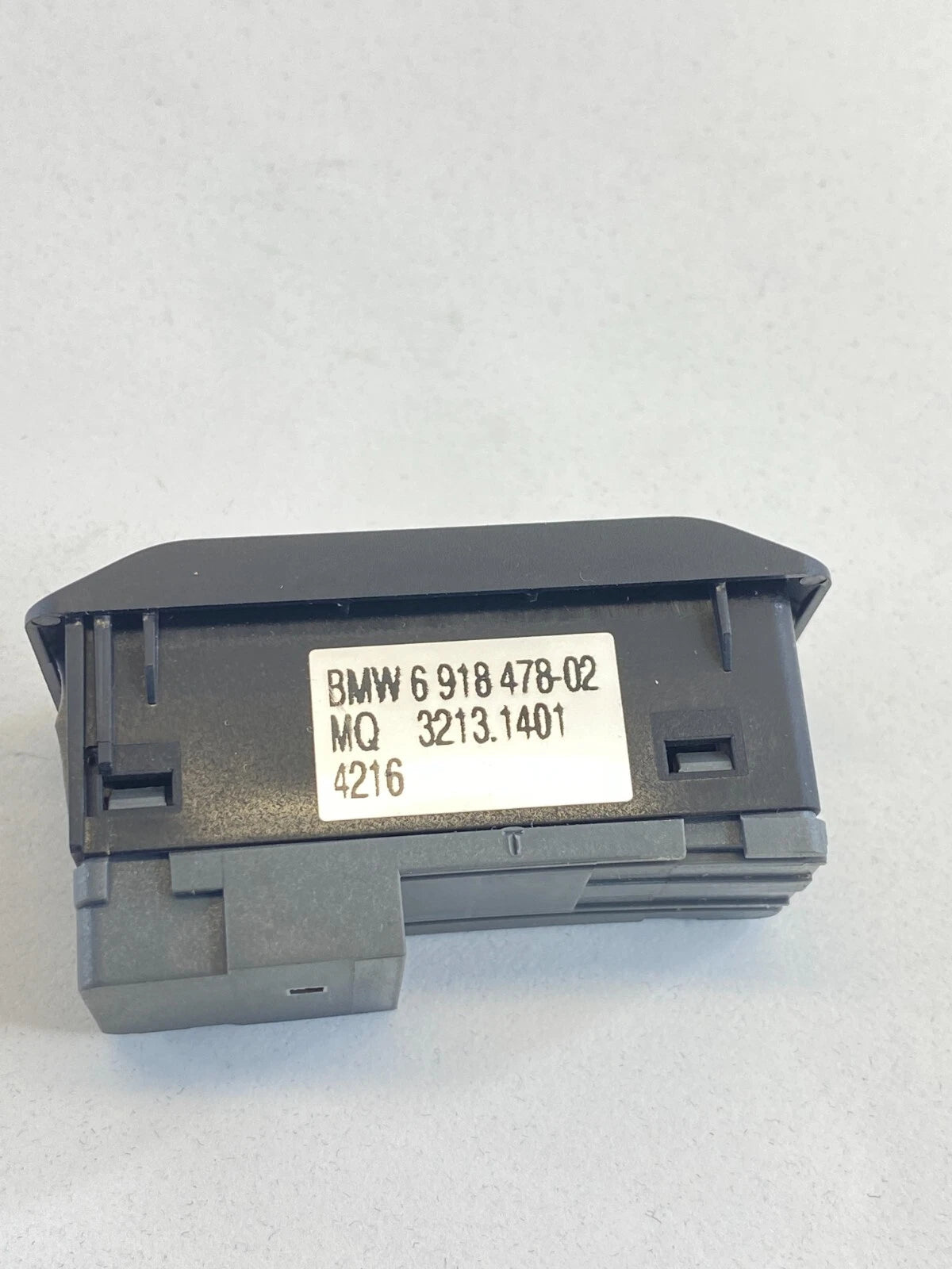 2004-2007 BMW 530I 525I SOS EMERGENCY CALL PUSH BUTTON SWITCH 6918478 OEM