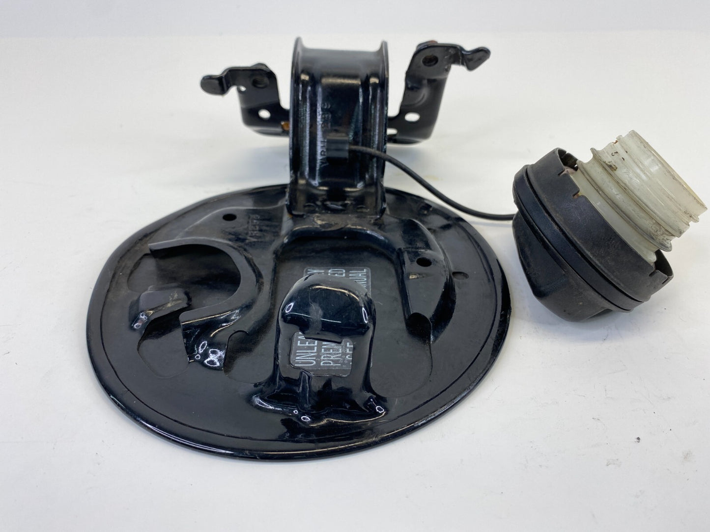 2013-2016 Acura ILX SEDAN Fuel Filler Door w/Gas Tank Cap Lid Assy OEM