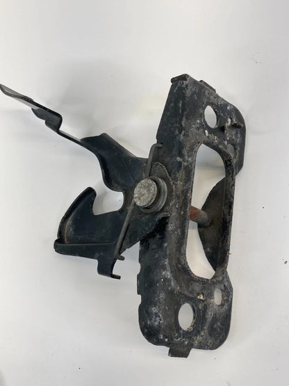2008-2011 CHRYSLER TOWN & COUNTRY HOOD LOCK LATCH STRIKER HANDLE ASSEMBLY