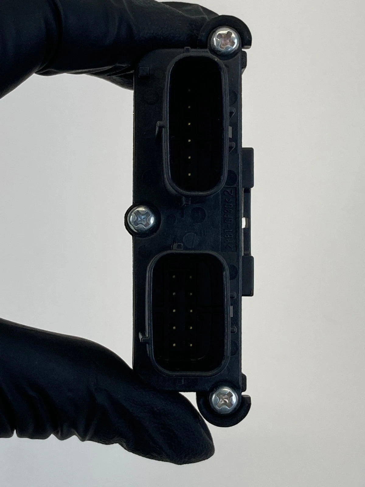 2004-2008 Nissan Maxima Front Seat Occupant Occupancy Module Sensor 89952-06011