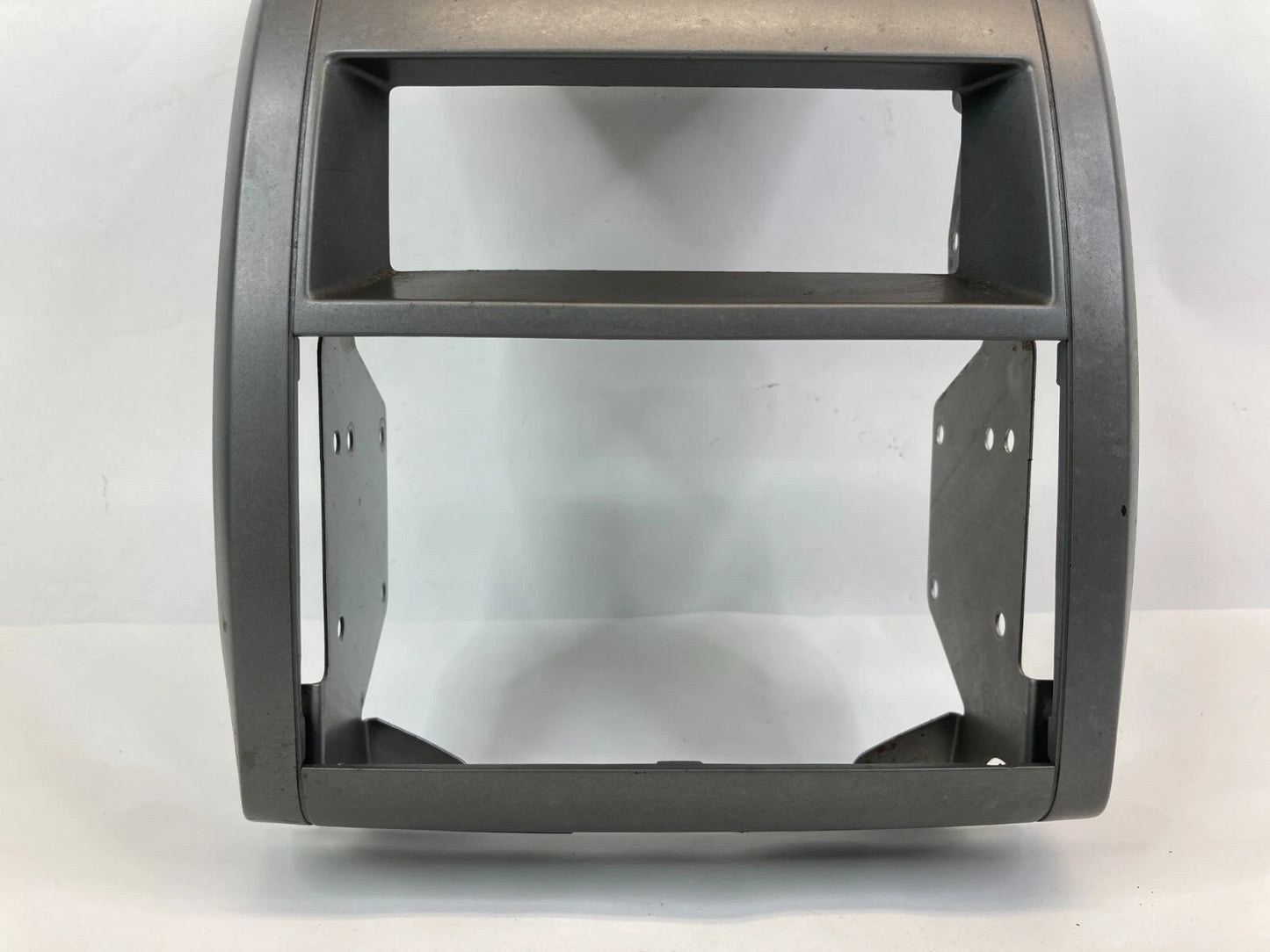 2007-2009 NISSAN SENTRA DASH RADIO AUDIO BEZEL TRIM BEZEL PANEL 68260-ET010