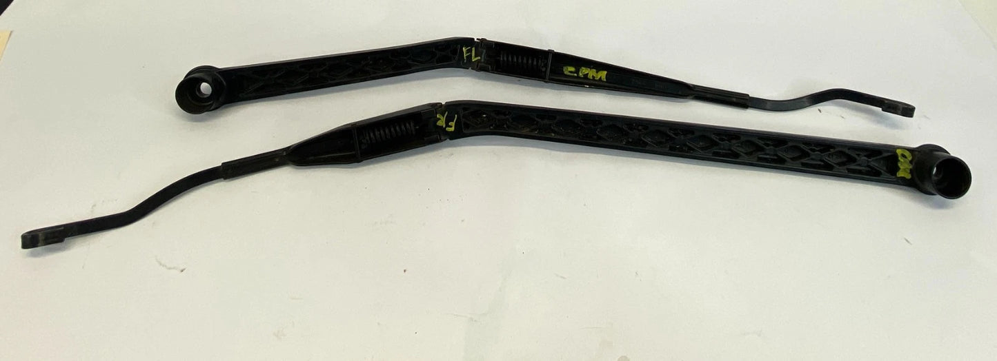2007-2011 LEXUS GS350 FRONT WINDSHIELD WIPER ARM LEFT & RIGHT PAIR SET OEM